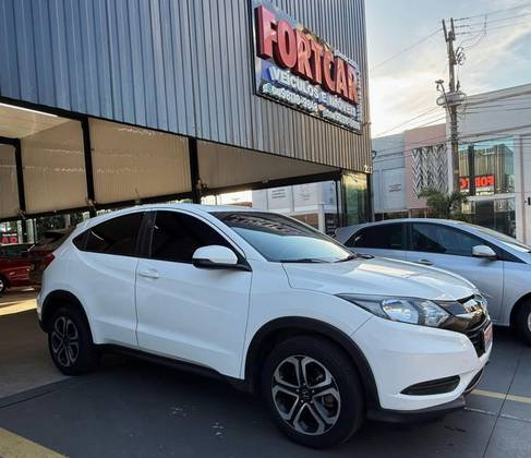 HONDA HR-V 1.8 16V FLEX LX 4P MANUAL HONDA HR-V 1.8 16V FLEX LX 4P MANUAL
